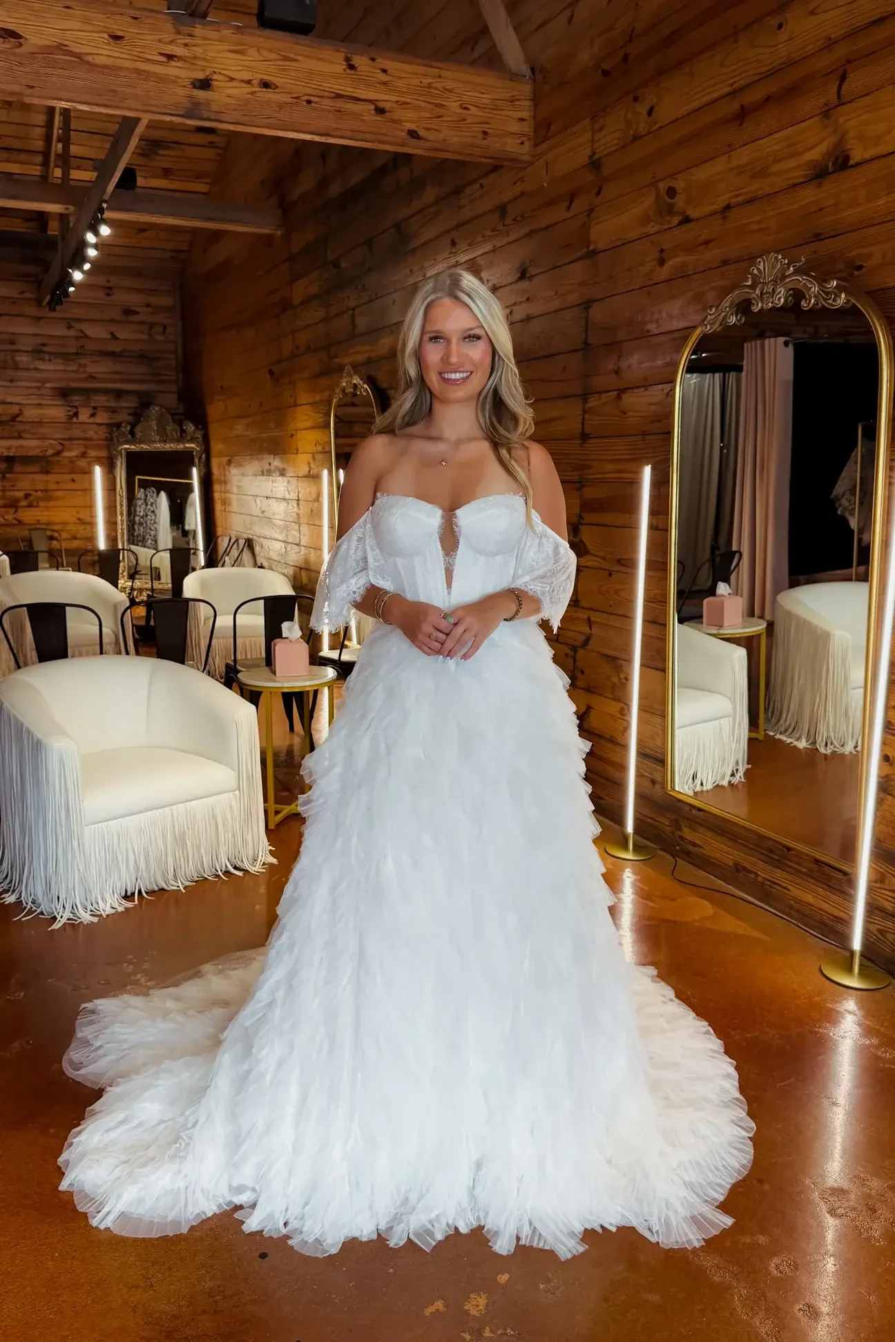 Wedding Dresses for Curvy Brides: Finding Your Perfect Fit. Desktop Image